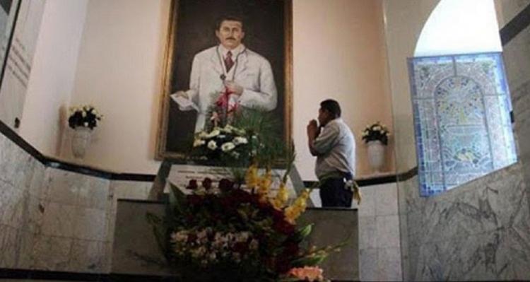 Se procederá a la exhumación de los restos del venerable José Gregorio Hernández