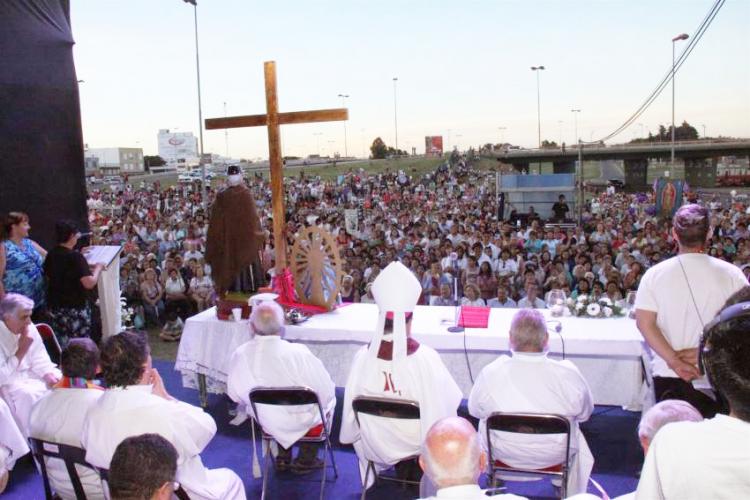 Celebran en Quilmes la XXV Misa de la Esperanza