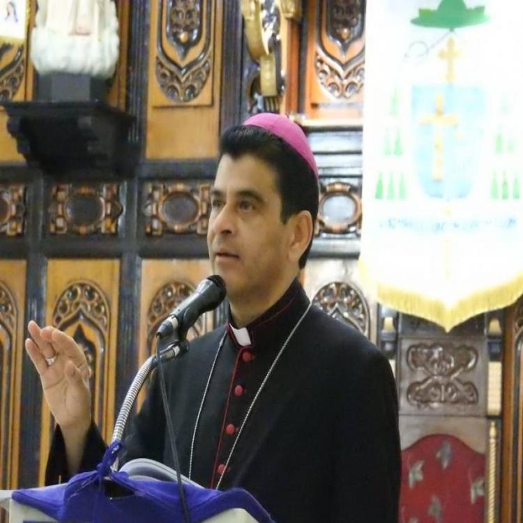 El gobierno prohíbe a un obispo nicaragüense promover campañas de prevención del coronavirus