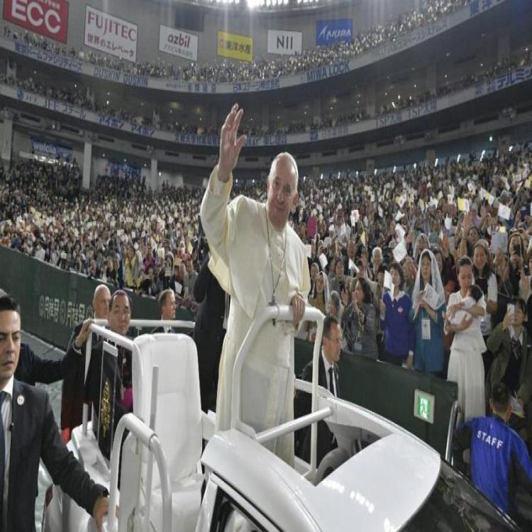 El Papa cuestionó en Tokio la cultura del éxito a cualquier costo