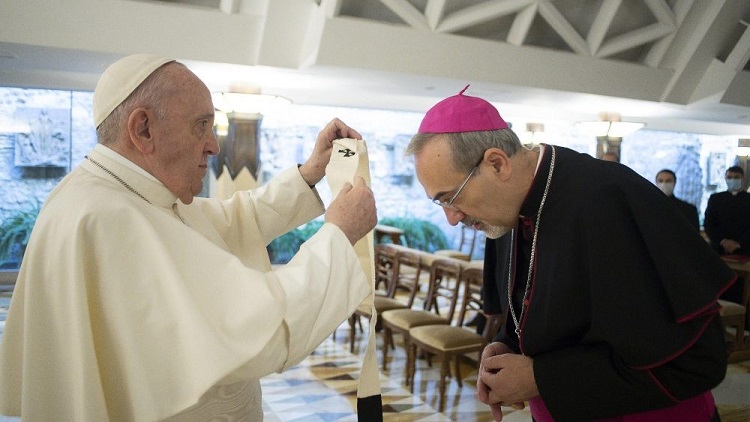 El Papa impuso el palio al Patriarca Latino de Jerusalén