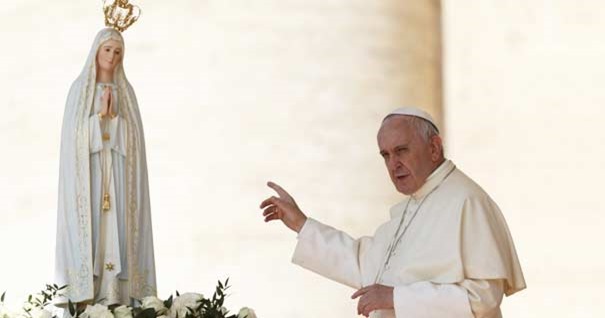 El Papa pide liberar la figura de la Virgen María de la influencia de las mafias