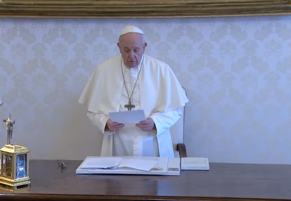 El Papa propone un nuevo tipo de educación para superar la indiferencia