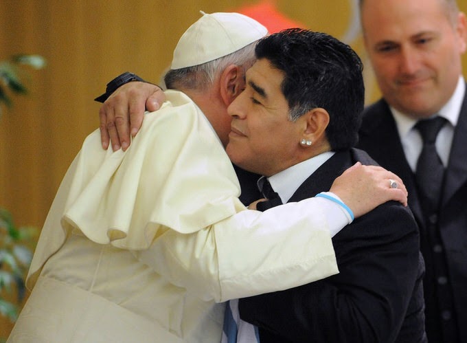 El Papa recuerda con cariño sus últimos encuentros con Maradona