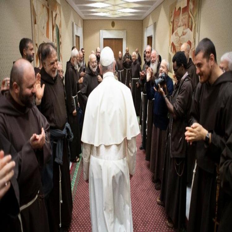 Francisco animó a los capuchinos a "vivir como testigos" Francisco animó a los capuchinos a "vivir como testigos"