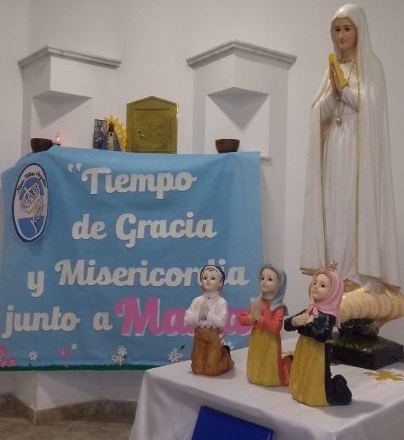 La imagen peregrina de Fátima preside la celebración en la diócesis de Rafaela