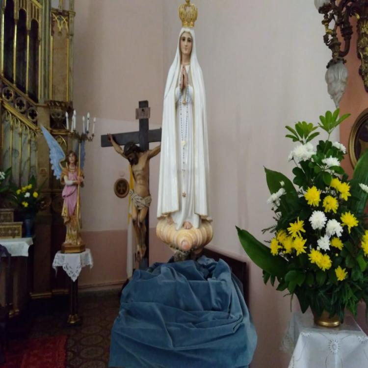 La imagen peregrina de la Virgen de Fátima continúa recorriendo comunidades