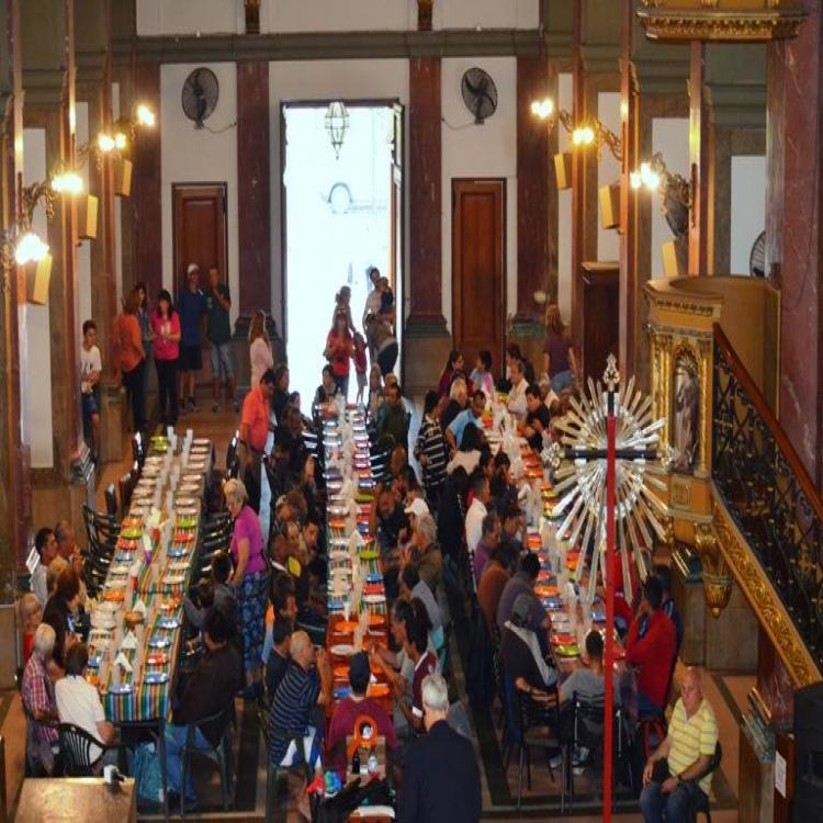 La JMP en Lomas: Semana Social, almuerzo en la catedral y gesto concreto