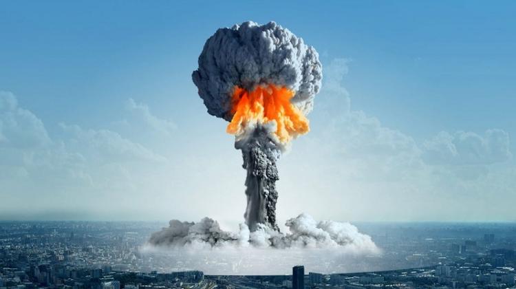 La Santa Sede apoya la prohibición completa de los ensayos nucleares