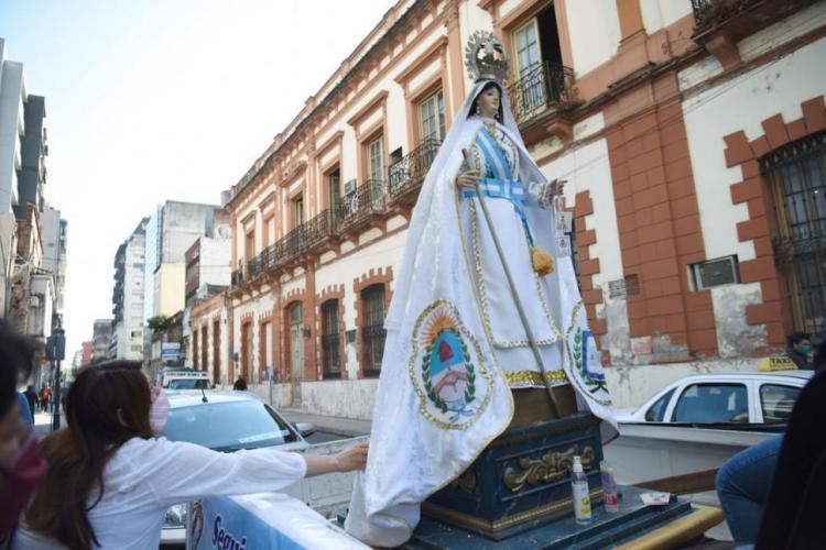 La Virgen de la Merced recorrió las calles de Tucumán