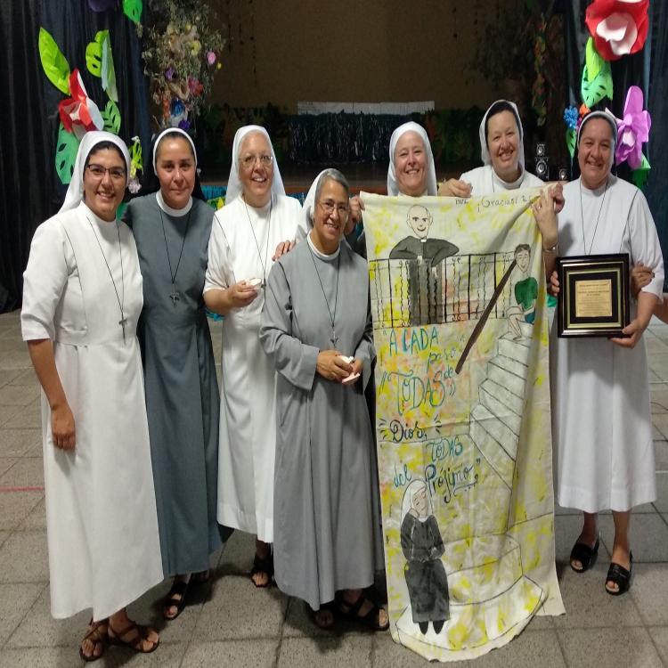 Las hermanas de Don Orione concluyeron su misión en el Cottolengo