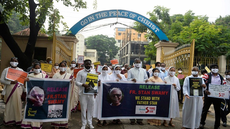 Los obispos asiáticos piden la liberación del jesuita indio acusado de sedición