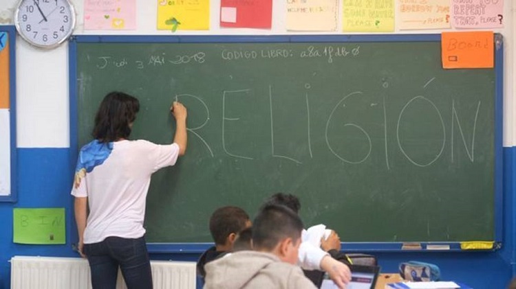 Los obispos españoles reflexionan sobre la conflictiva Ley de Educación que impulsa el Gobierno