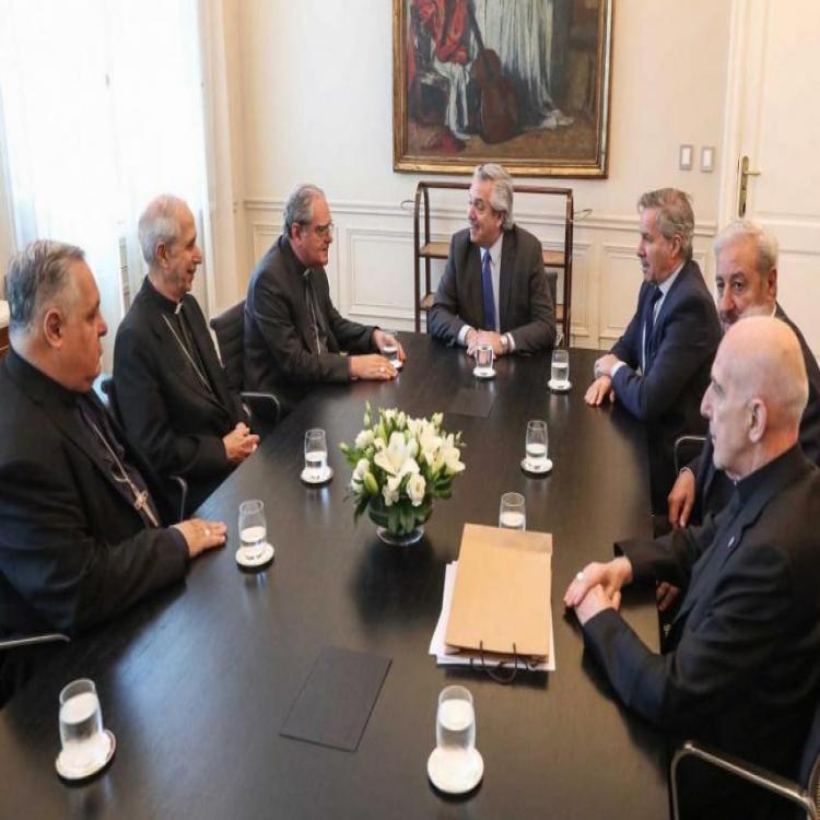 Los obispos expresan cercanía al Presidente ante la crisis por el Covid-19