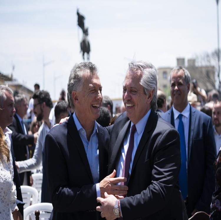 Misa por la Patria: Diálogo, respeto y convivencia política entre Macri y Fernández
