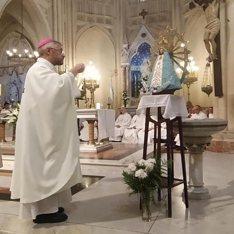 Misa por la Patria: Mons. Scheinig llama a rezar por la justicia, la fraternidad y la unidad