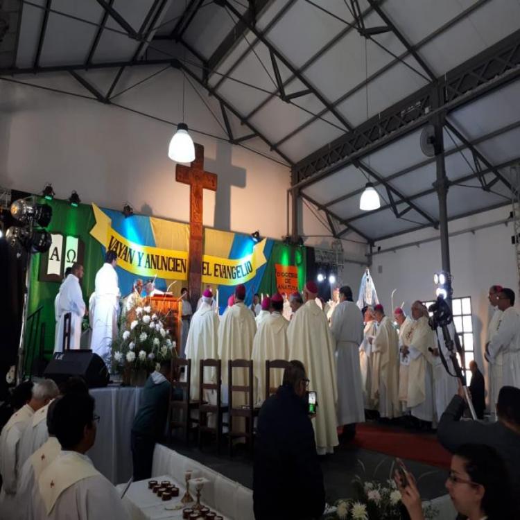 Mons. Corral SVD fue ordenado obispo coadjutor de Añatuya