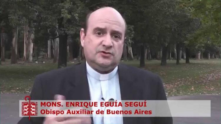 Mons. Eguía Seguí: "Es prioritario que las misas comiencen a celebrarse"