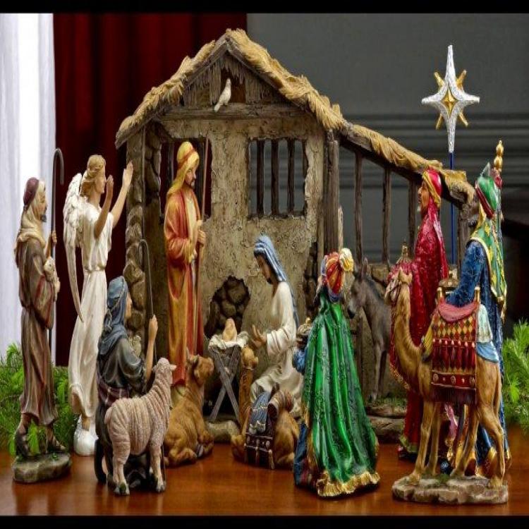 Mons. Frassia: "Nace Jesús, surge la esperanza"