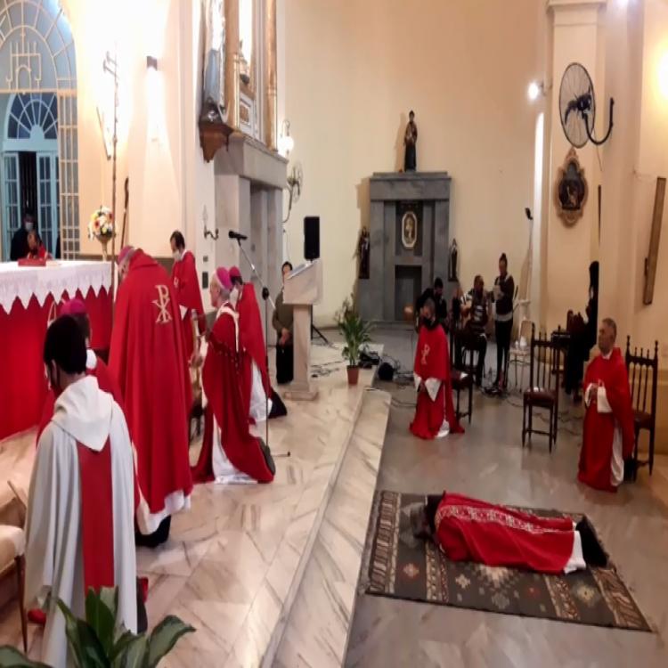 Mons. Larregain fue consagrado obispo auxiliar de Corrientes