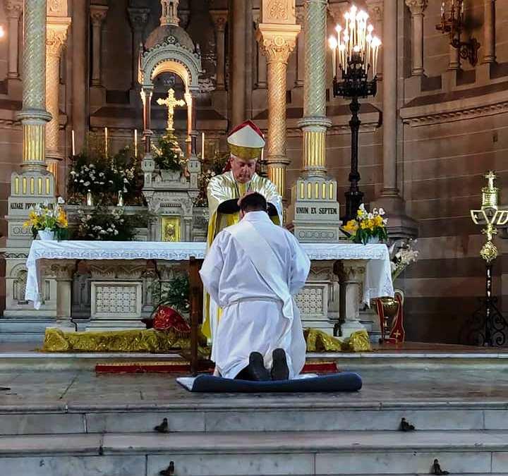 Mons. Martínez Ossola ordenó un sacerdote del Sagrado Corazón de Jesús de Betharram