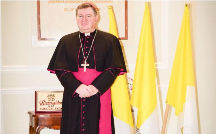 Nuncio apostólico: "Me siento honrado de ser el representante del Papa en su país natal"