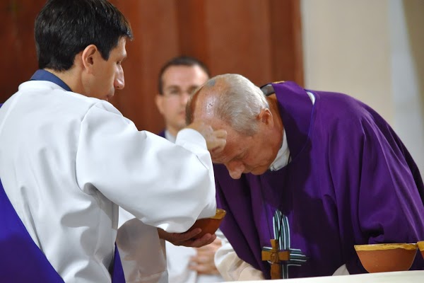 Obispos argentinos celebran el Miércoles de Cenizas