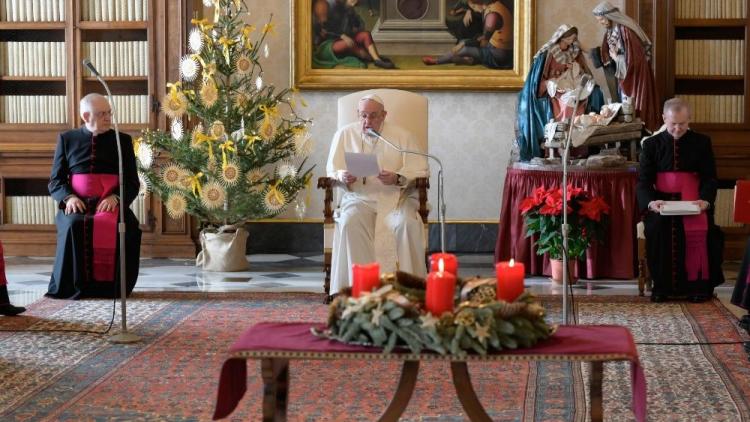 Papa: La Navidad es un fuego perenne que Dios encendió en el mundo
