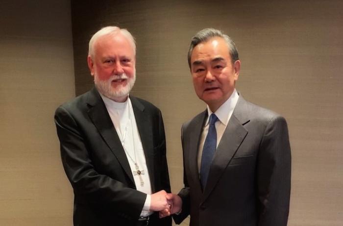 Primera reunión "cordial", en más de 50 años, entre los cancilleres del Vaticano y China