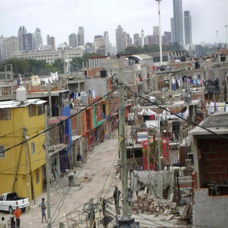 Villas: Piden medidas urgentes para poder afrontar la crisis sanitaria Villas: Piden medidas urgentes para poder afrontar la crisis sanitaria