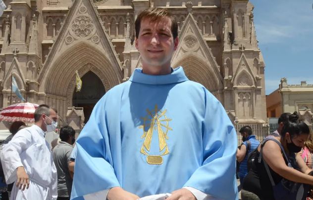 Asume el nuevo rector del Santuario de Luján
