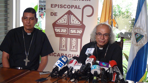 Bicentenario Patrio: Los obispos invitan a "superar divisiones y actitudes violentas y egoístas"
