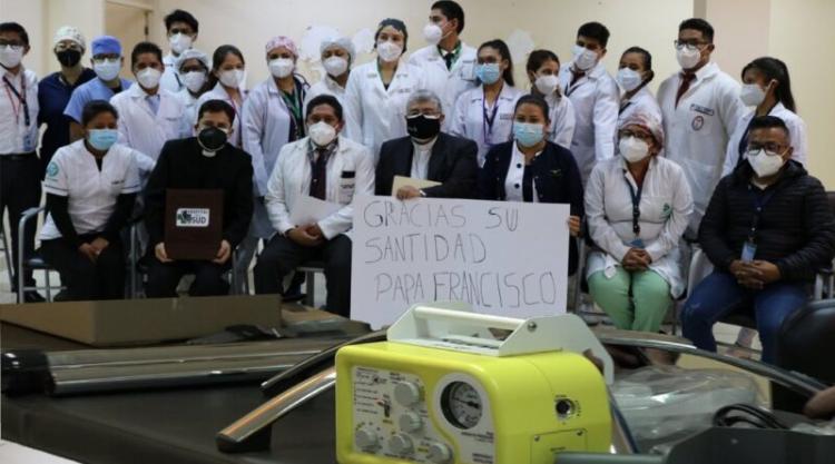 Bolivia agradece al Papa la donación de respiradores en medio de la pandemia