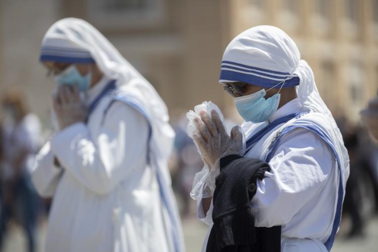El Card. Braz de Aviz pide a los religiosos ser "los samaritanos" de estos días de pandemia