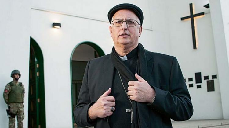 El obispo castrense cuestionó el alargue indefinido de la prisión preventiva a militares