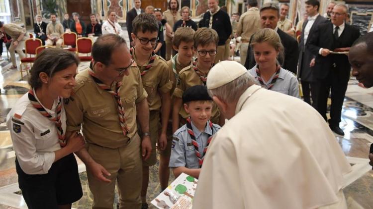 El Papa a Scouts franceses: sean discípulos sembradores de esperanza