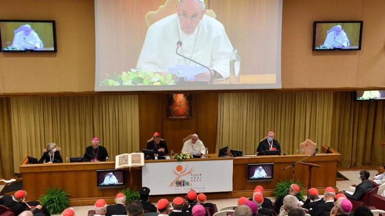 El Papa: el Sínodo "un compromiso eclesial indispensable"