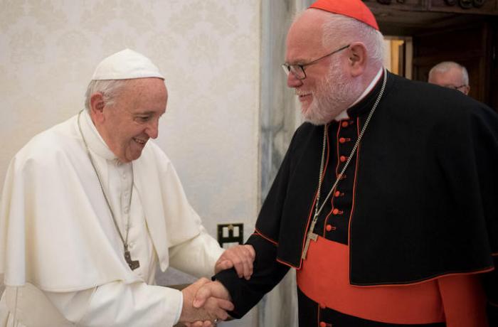 El Papa no aceptó la renuncia del Card. Marx y lo confirmó como arzobispo de Munich