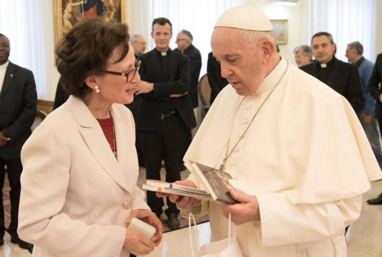 El Papa nombra a una española secretaria de la Pontificia Comisión Bíblica