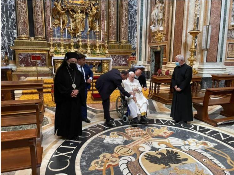 El Papa recibe el alta hospitalaria tras diez días internado por su operación de colon