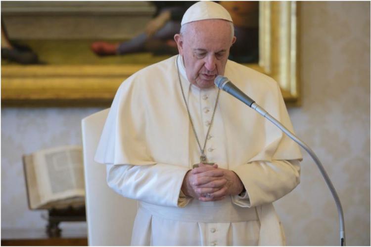 El Papa rezó por las víctimas del atentado en Níger y los aluviones en Australia
