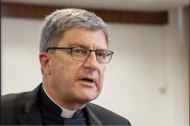 "El secreto de confesión no es contrario a la ley", afirma el episcopado de Francia