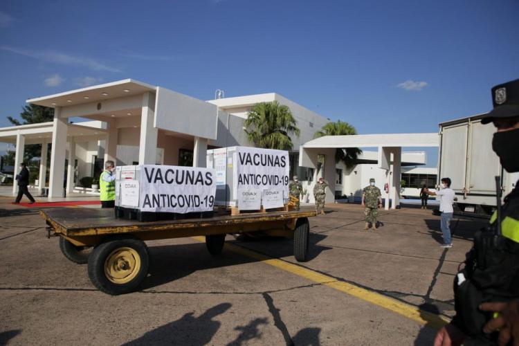 El Vaticano pidió "acceso equitativo global" a las vacunas contra el coronavirus