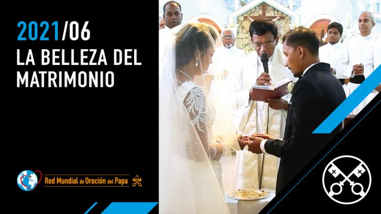 En junio, Francisco anima a vivir "la belleza del matrimonio"