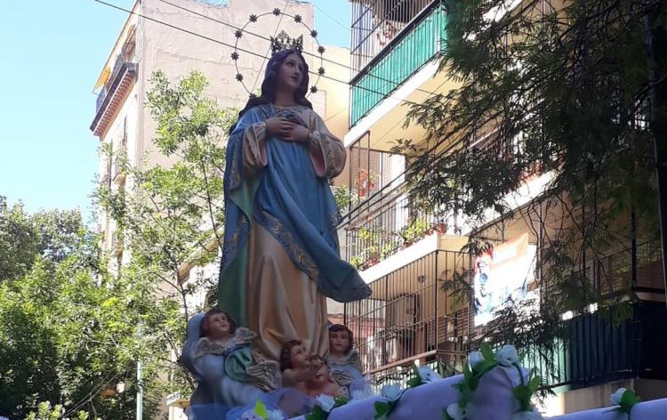Fieles argentinos peregrinan a santuarios marianos por la fiesta de la Inmaculada