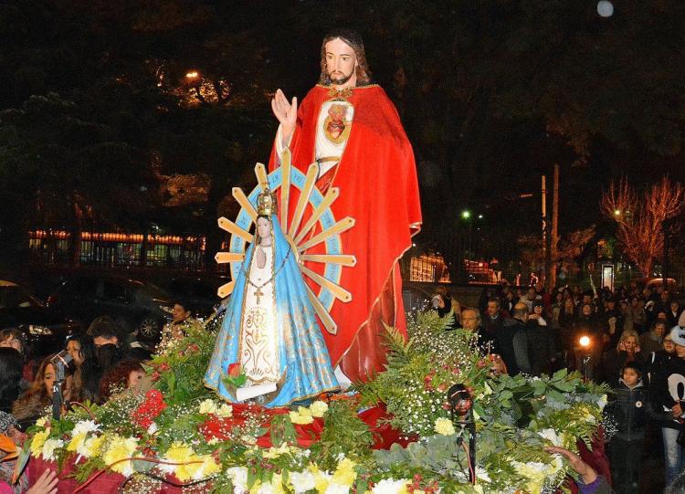 Fiestas patronales del Sagrado Corazón en Barracas