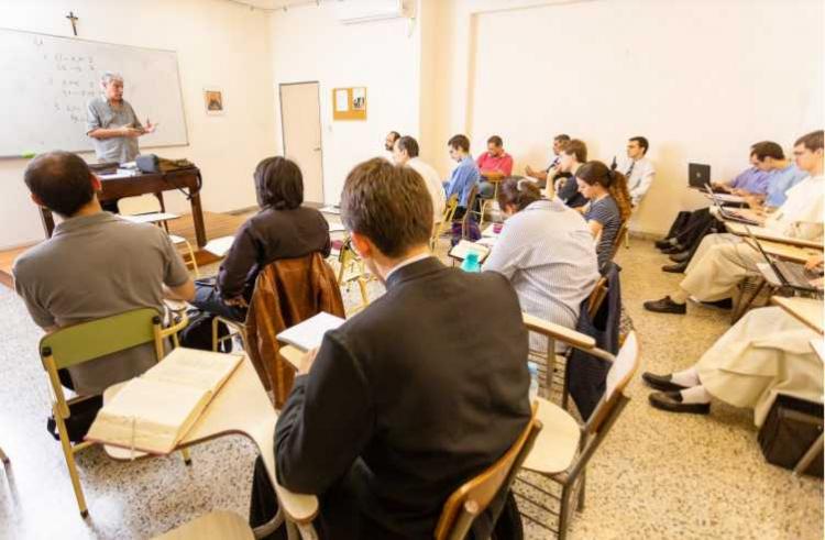 Filosofía y Teología en la sede Buenos Aires de la Unsta
