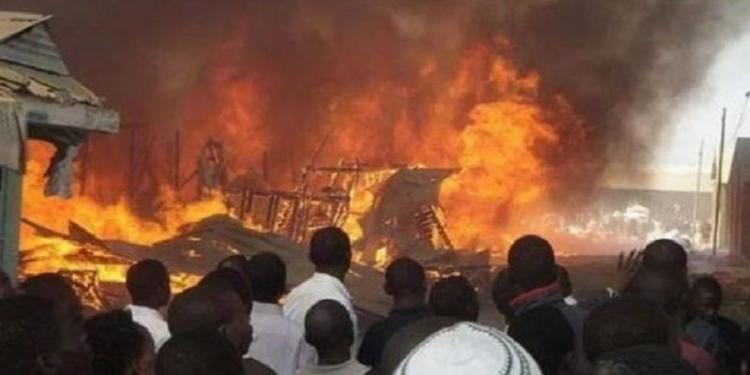Incendian y destruyen una iglesia católica en el norte de Nigeria