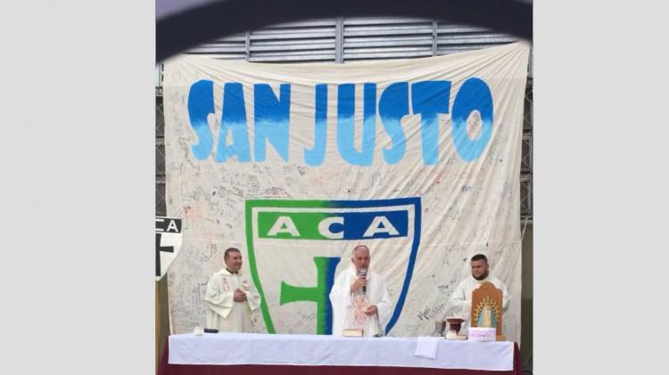 Mons. García llama a la Acción Católica Argentina a restaurar todo en Cristo