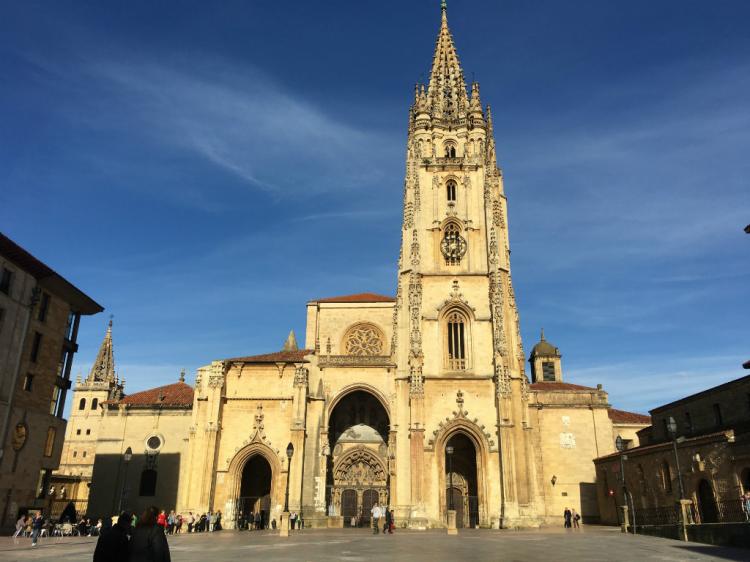 La Catedral de Oviedo cumple 1.200 años